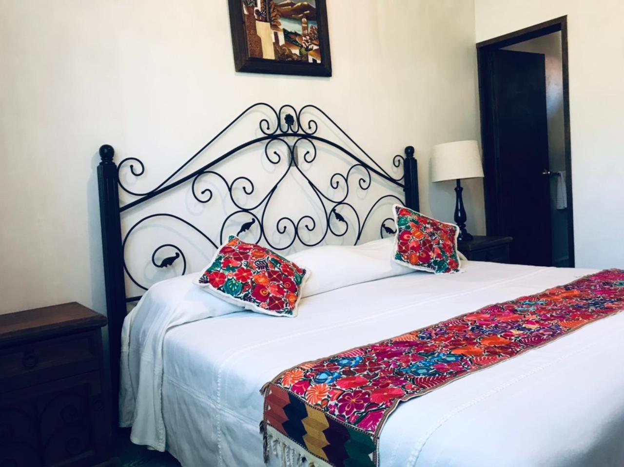 Posada Los Colorines Zinapécuaro de Figueroa Екстериор снимка